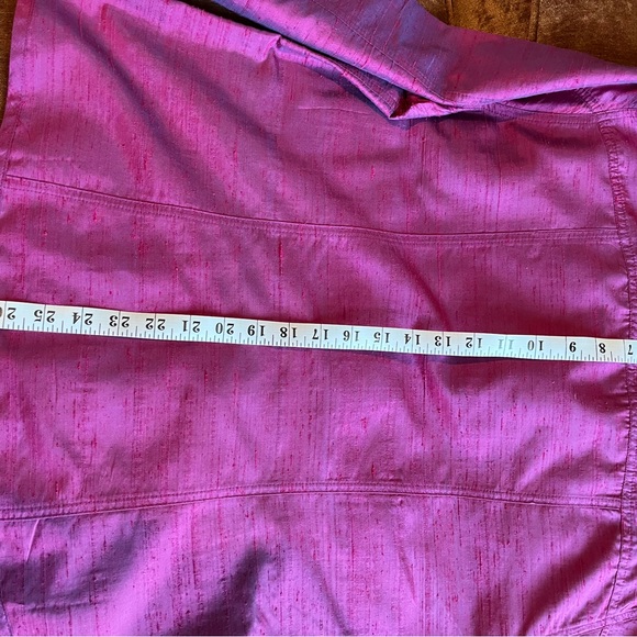 Chico’s pink 100% silk blouse size 2 (12) regular. - Picture 9 of 9